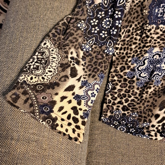 Women's Vittoria Top XL Brown Blue Animal Print - Picture 4 of 4